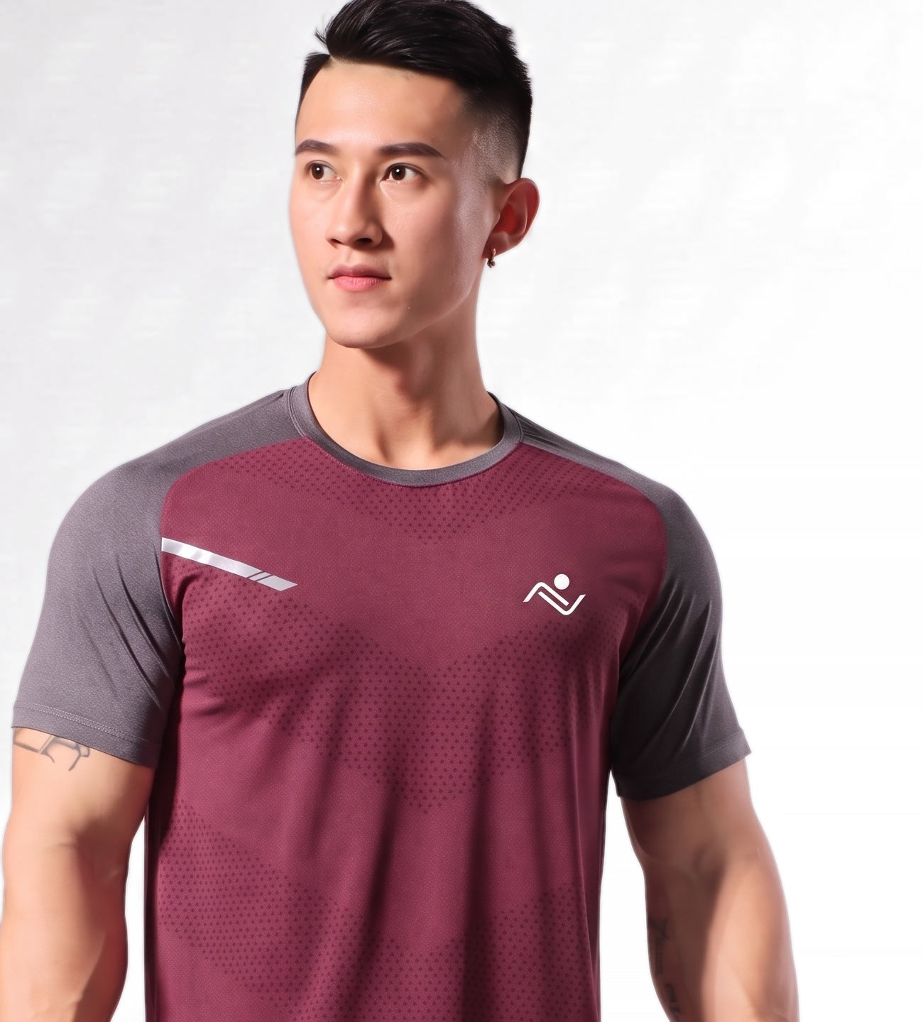 Men's workout t-shirt - red, Ascendia - detail