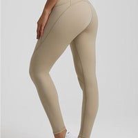 Women's Yoga seamless Leggings.