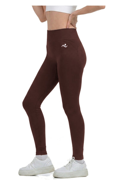 Seamless Lines Leggings in Purple, three-quarter side view showing the ribbed lines, Ascendia