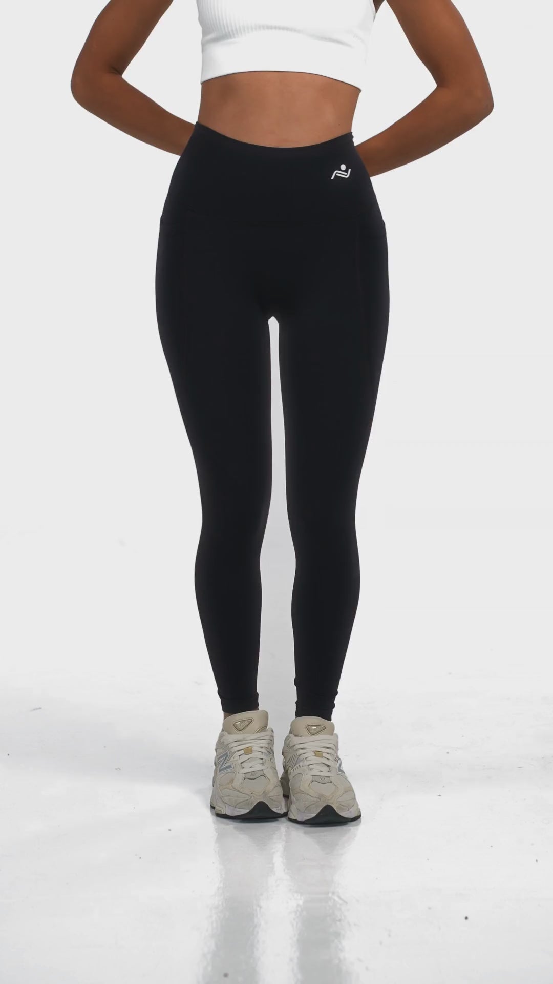 Active Fit Leggings in Black, video, Ascendia
