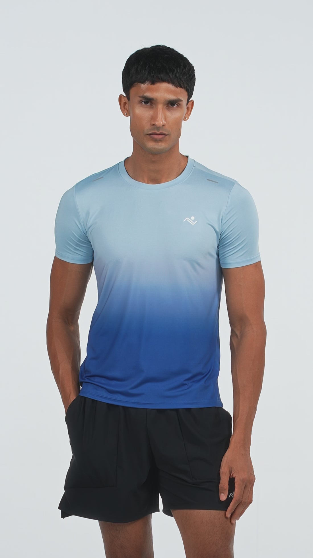 Breathable Gym T-Shirt in Sky Blue, video, Ascendia