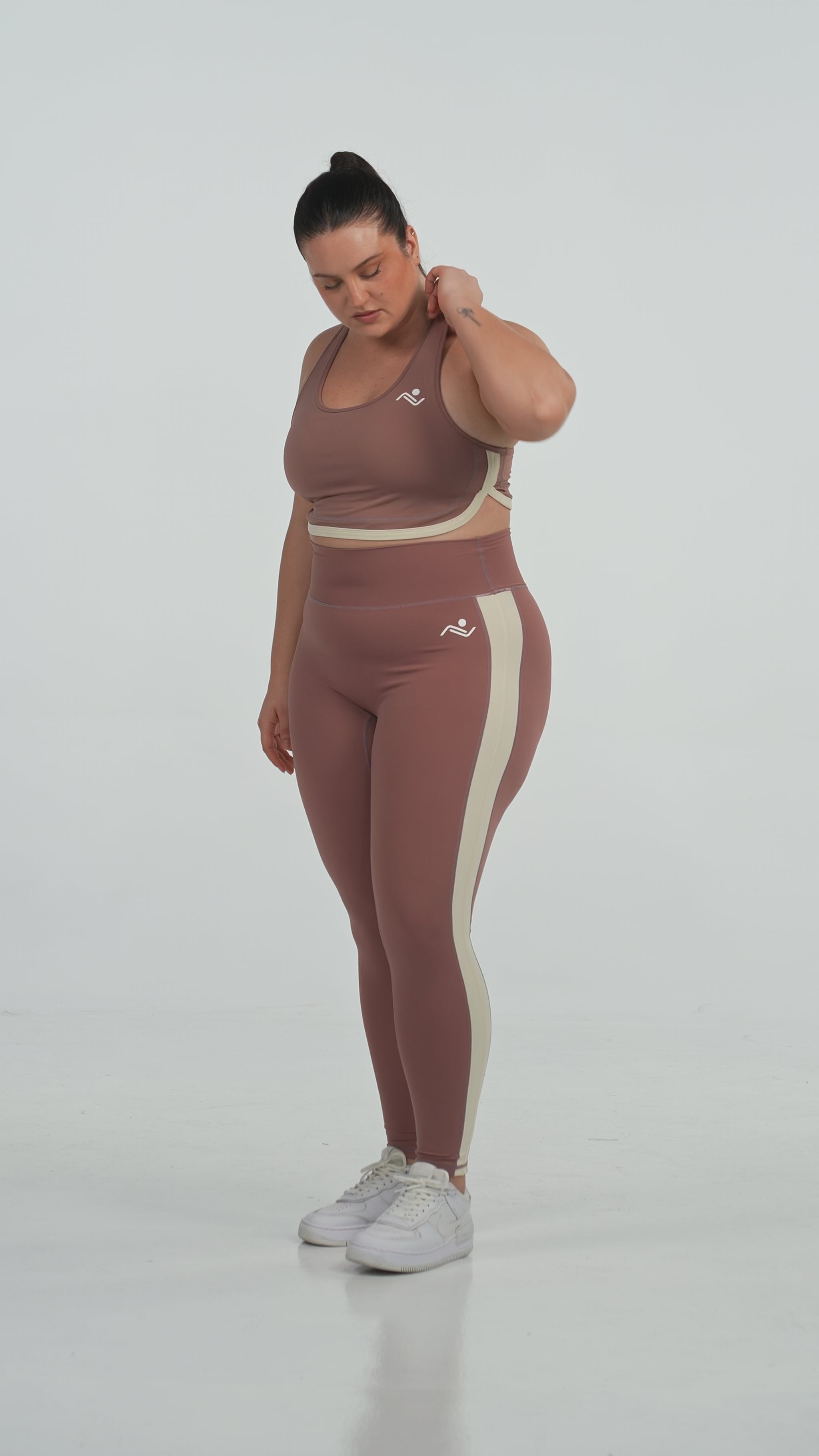 FitFusion Plus-Size Workout Set in pink, video, Ascendia